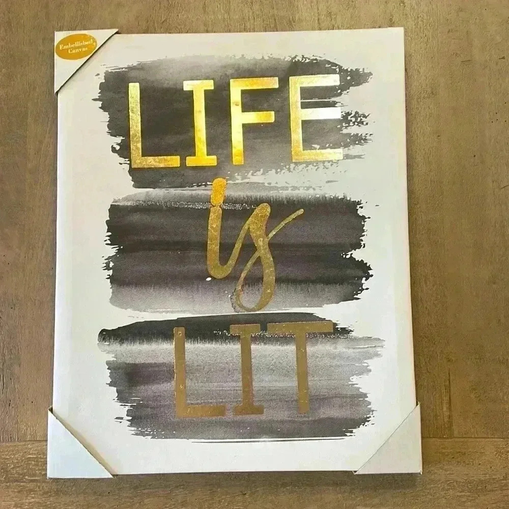 Wall Art “Life is Lit”, new